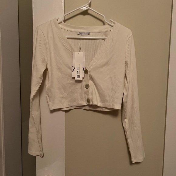Zara Cream Button Up Cropped Cardigan - Picture 1 of 1